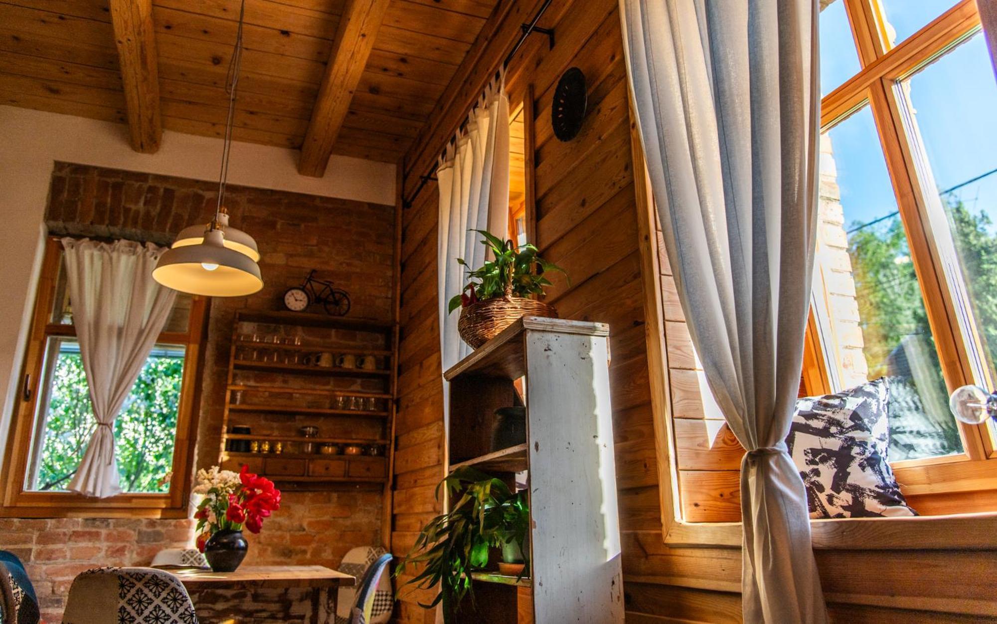 Minifaktura Loft Apartman & Reggelizo Es Etelbar Szokolya エクステリア 写真