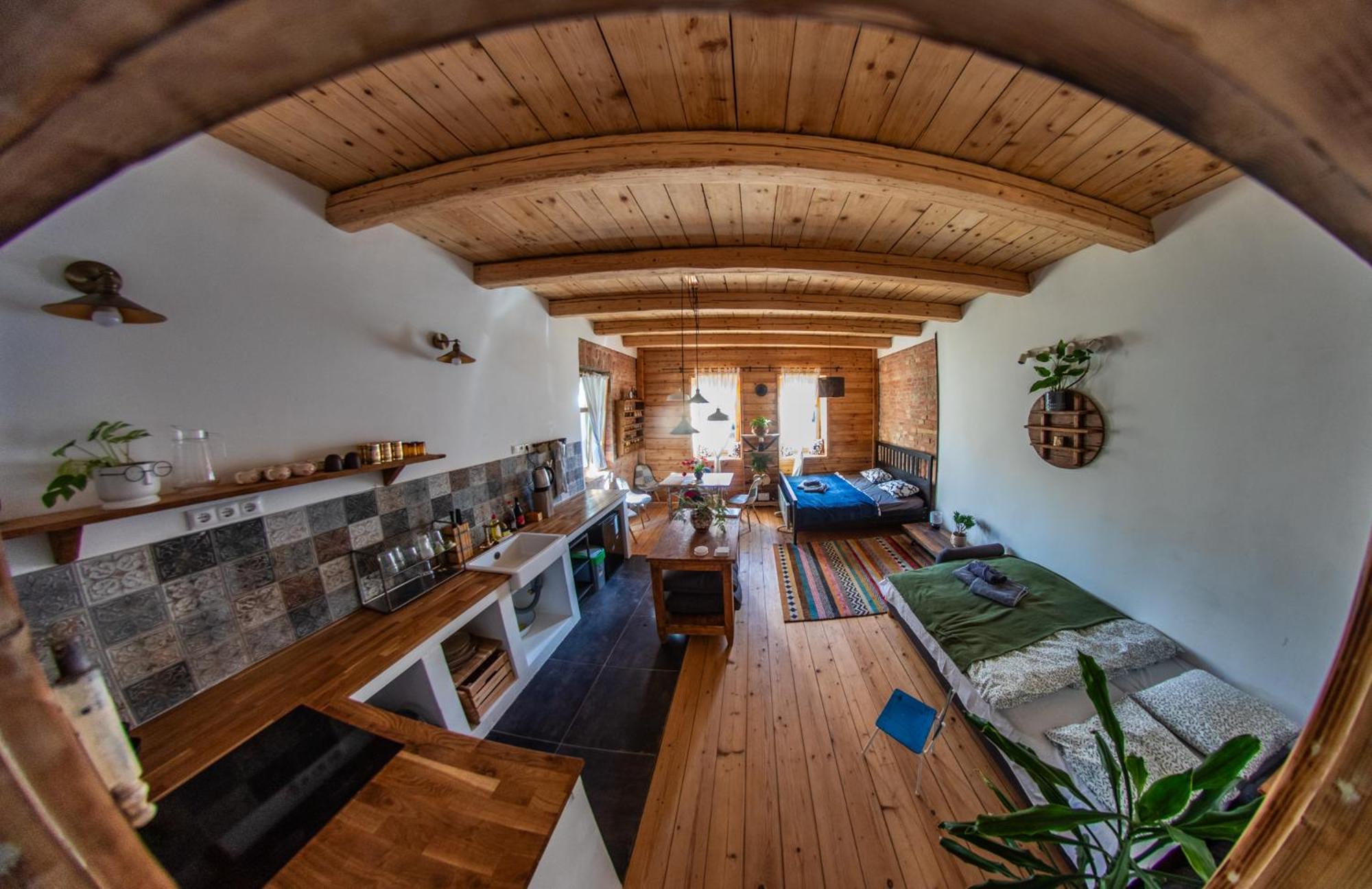 Minifaktura Loft Apartman & Reggelizo Es Etelbar Szokolya エクステリア 写真