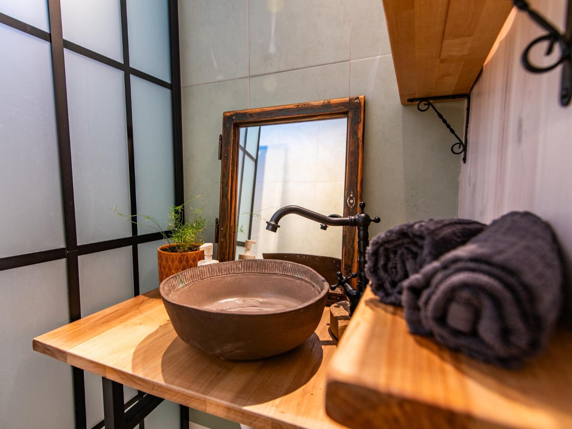 Minifaktura Loft Apartman & Reggelizo Es Etelbar Szokolya エクステリア 写真